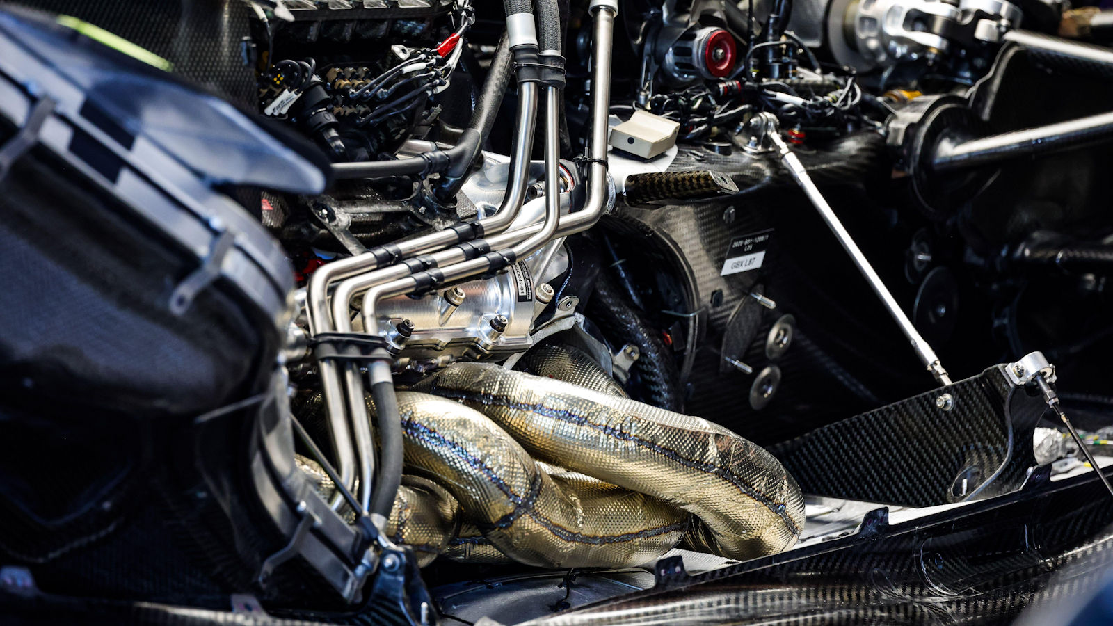 Установка силового агрегата Mercedes W16
