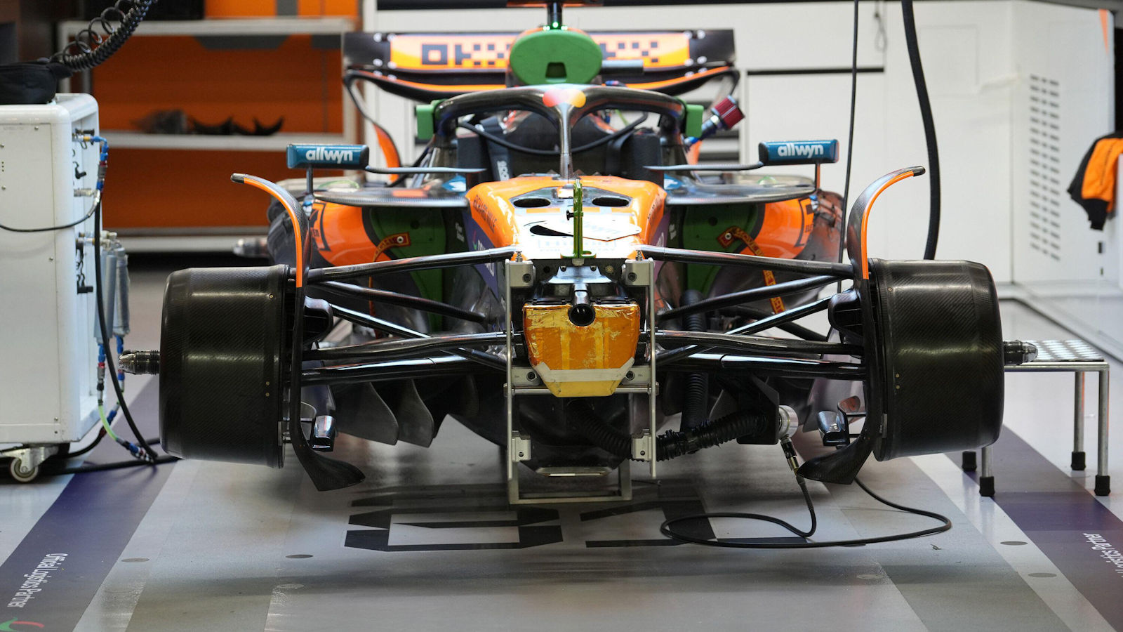 McLaren MCL39 chassis detail