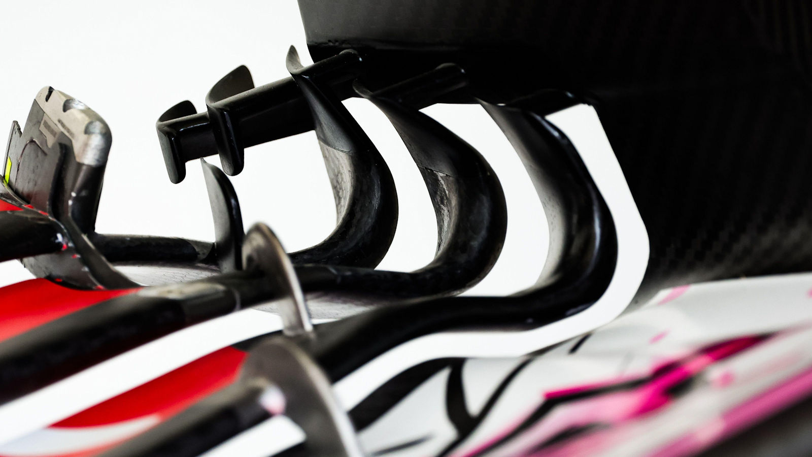 Haas VF-25 front wing outboard section