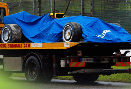 Watch: Arvid Lindblad spins off during Racing Bulls demo at Imola