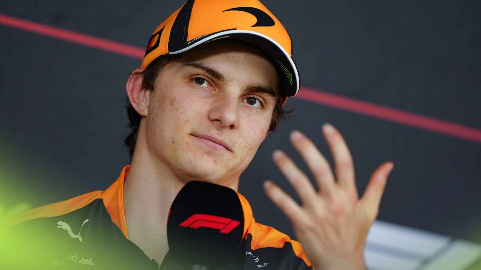 Oscar Piastri talks to the media at Bahrain testing.