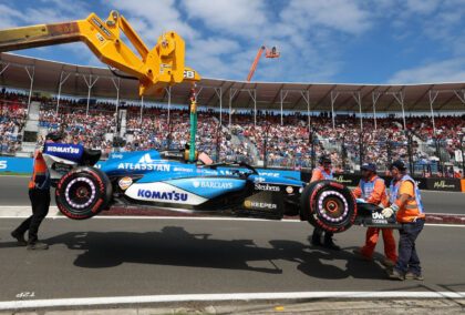 Sainz facing early grid penalty risk after Williams power unit changes