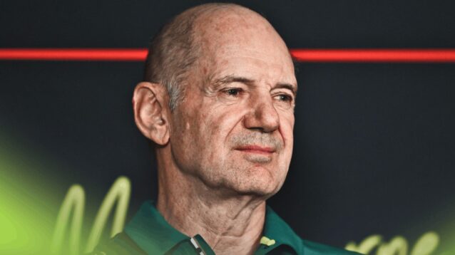 Adrian Newey holds Audi R26 inspection at Australian Grand Prix
