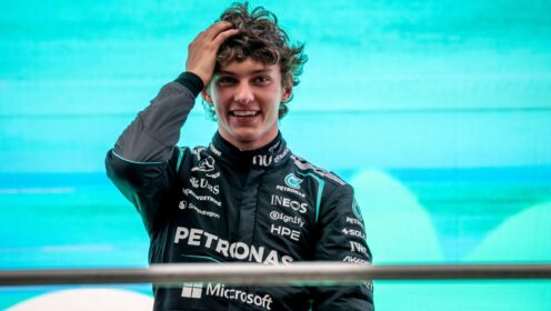 ‘Ultimate underdog’ says Rosberg but Antonelli downplays title chances