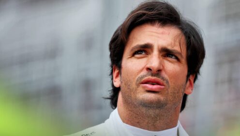 ‘Too many issues in too many areas’ – Carlos Sainz calls for Williams to ‘level up’