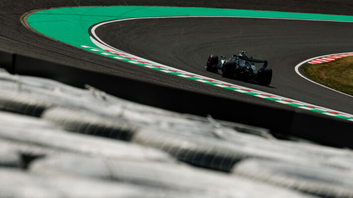 Kimi Antonelli lays down the laps