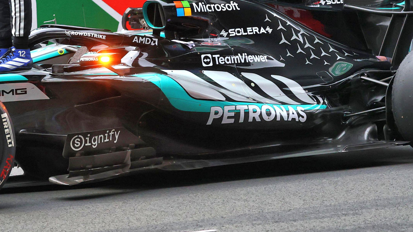 Mercedes W17 sidepods