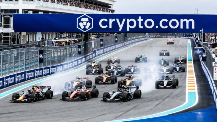 The start of the 2026 Miami Grand Prix