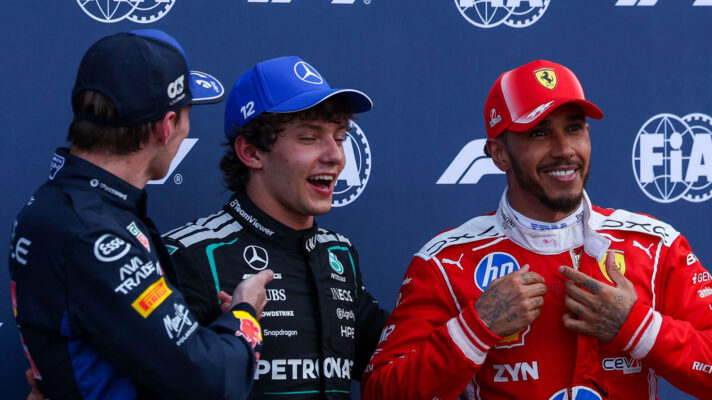 Max Verstappen, Kimi Antonelli and Lewis Hamilton laughing as they pose for post-qualifying photos