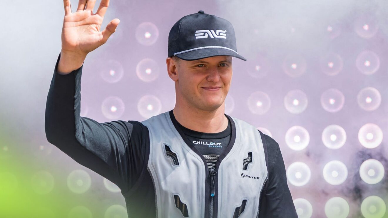 Mick Schumacher waves to the crowd in Phoenix