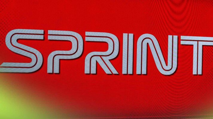 F1 live action with the F1 Sprint logo.