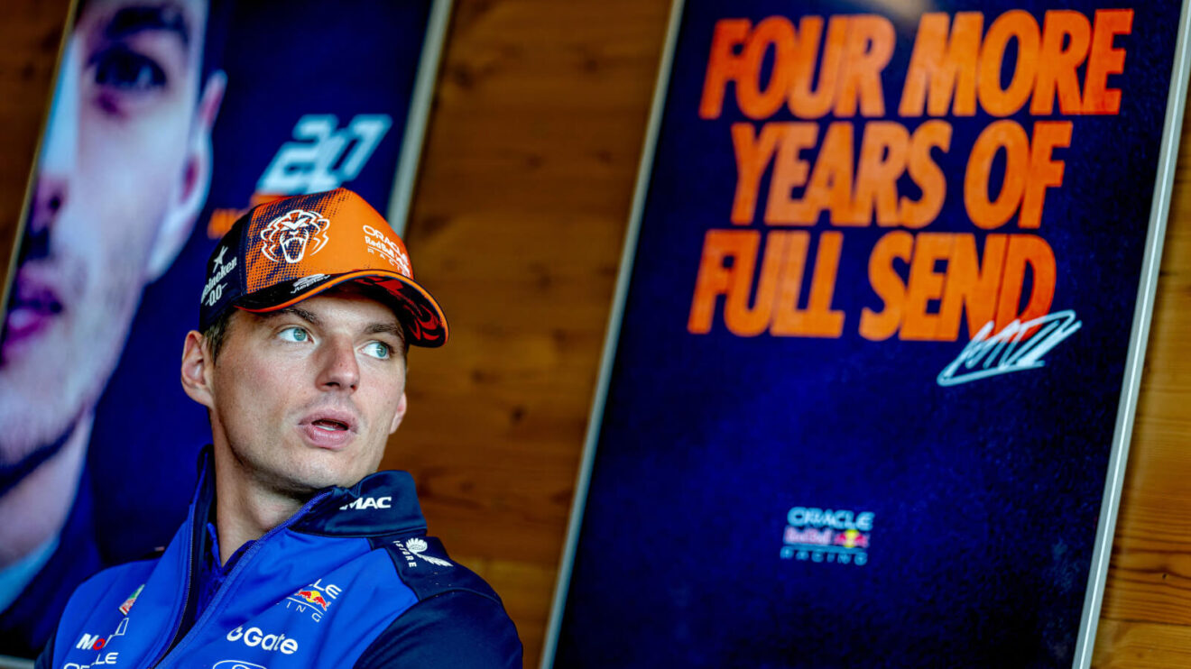 Verstappen's Red Bull contract includes exit clauses, Jos confirms