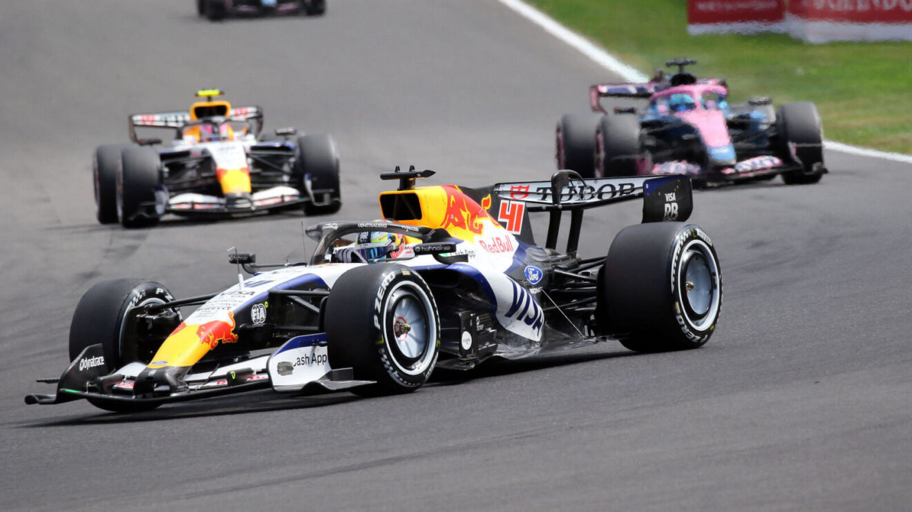 Pierre Gasly in the middle of a Racing Bulls sandwich