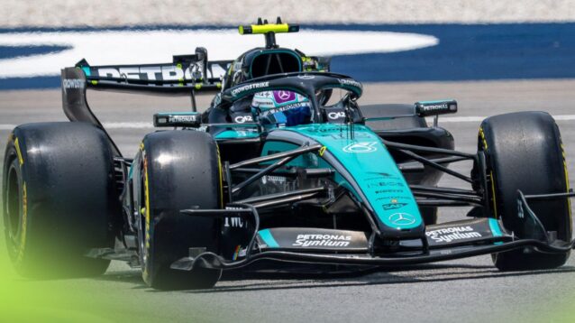 Kimi Antonelli at the wheel of the Mercedes W17 at the 2026 Bahrain Grand Prix