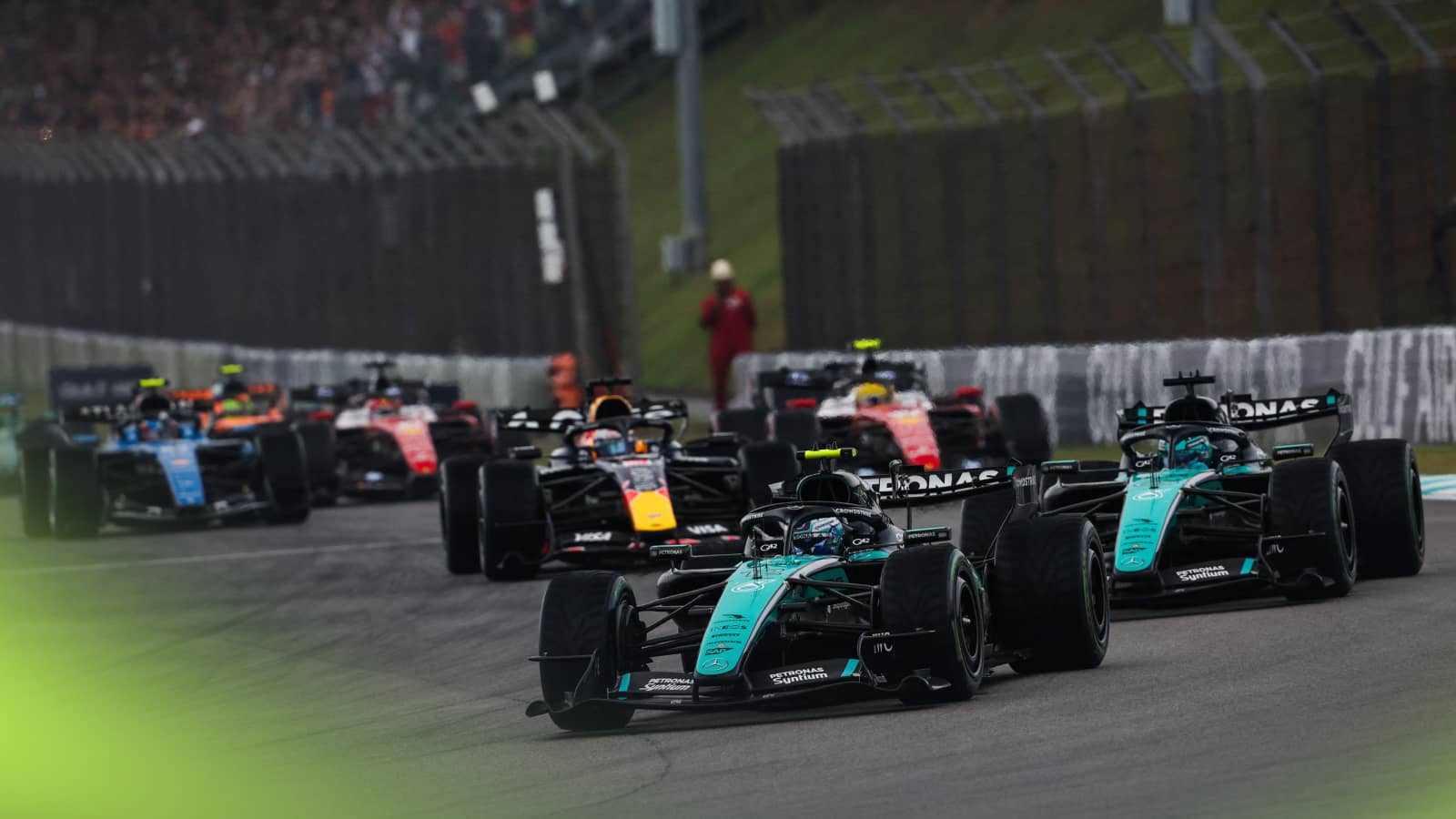 FIA confirms €30,000 fine, Russell facing double penalty, Bahrain GP analysis – roundup