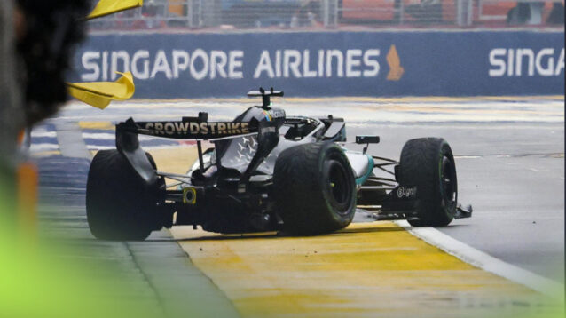 George Russell's crashed Mercedes after crashing out of the Singapore GP Sprint.