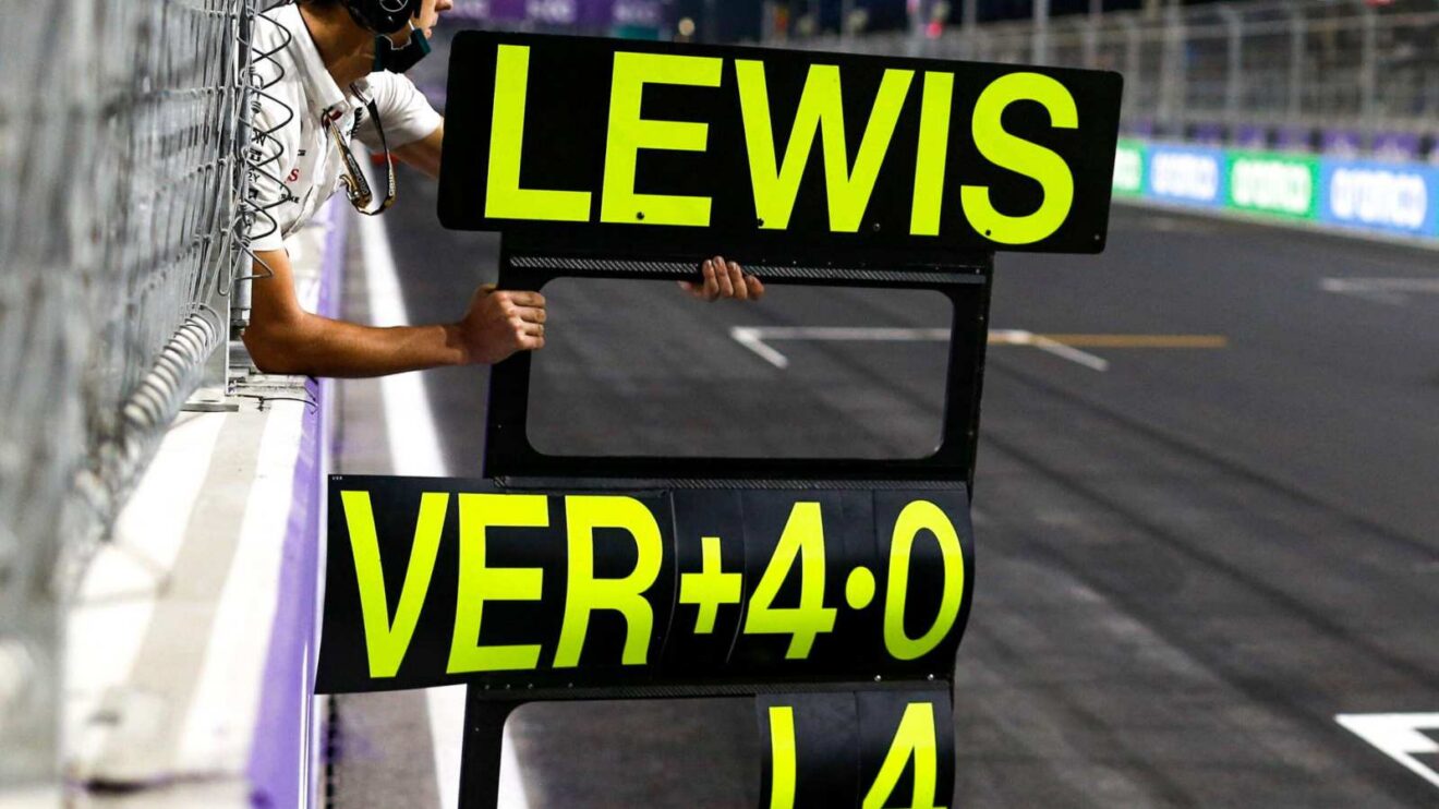 Lewis Hamilton pit board from the 2021 Saudi Arabian Grand Prix.